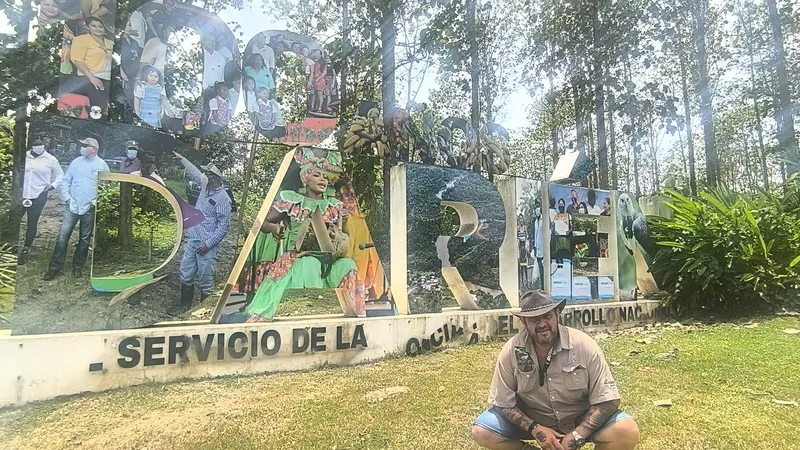Martin Burda v Dariénu, Panama